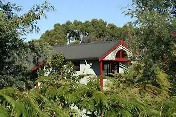 호스텔 Smoke Hot Springs & Camp