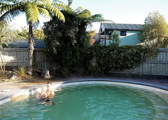 Smoke Hot Springs & Camp * 로토루아